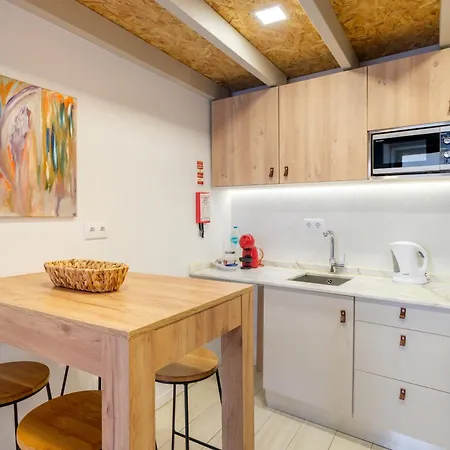 Cozy Patio House 波尔图